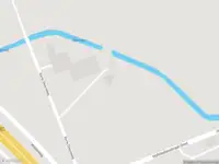 Brandweer met gepaste spoed naar de Korte Dwarsweg in IJzendijke vanwege een buitenbrand