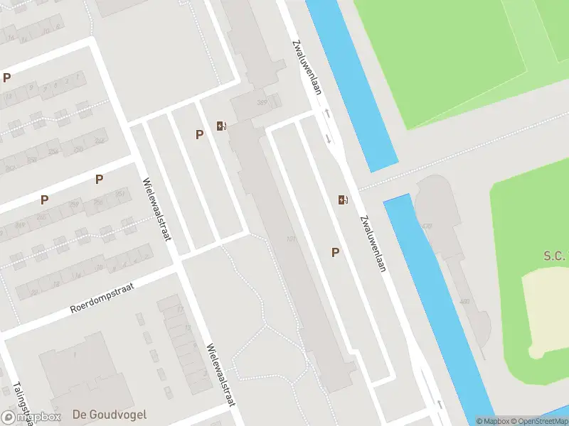 Ambulance met gepaste spoed naar de Zwaluwenlaan in Vlaardingen