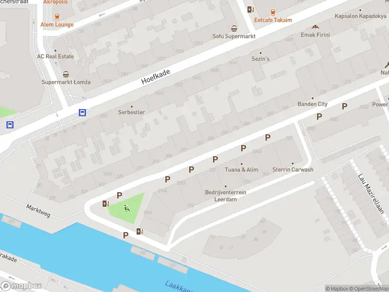 Ambulance met grote spoed naar de Marktweg in 's-Gravenhage