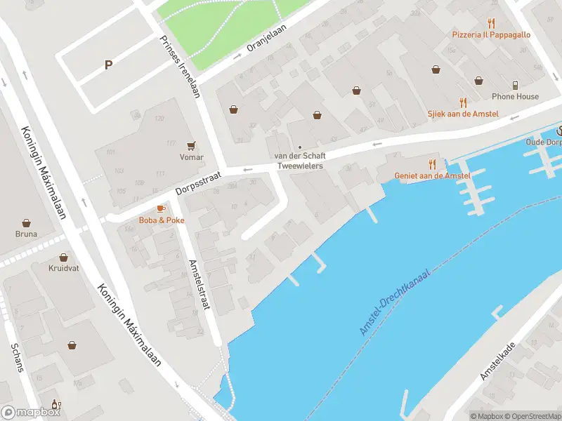 Ambulance met grote spoed naar de Blomstraat in Uithoorn