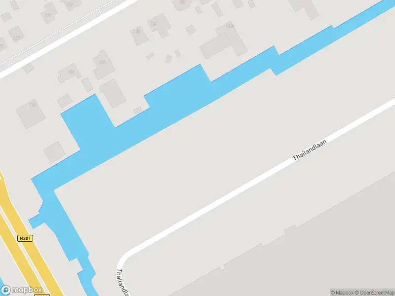 Traumahelikopter met grote spoed naar de Thailandlaan in Aalsmeer