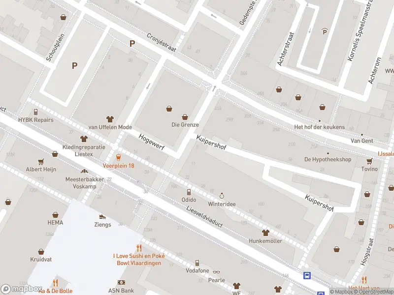 Ambulance met grote spoed naar de Weeshuisplein in Vlaardingen