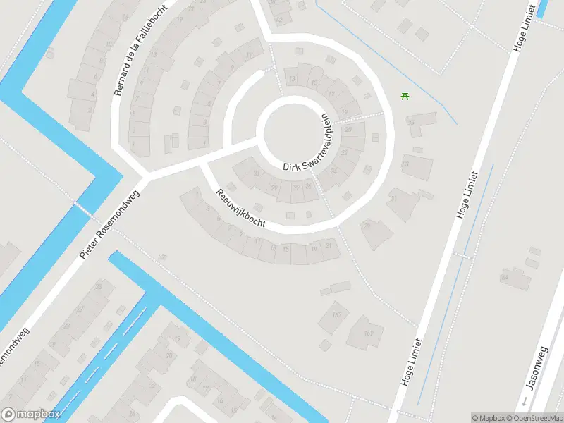 Ambulance met gepaste spoed naar de Cornelis Reeuwijkbocht in Rotterdam