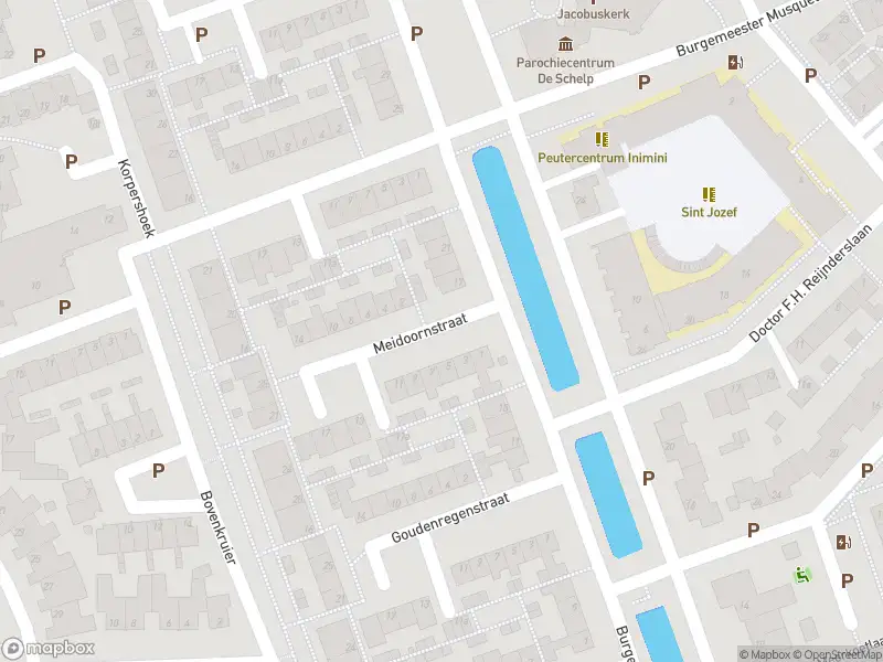 Ambulance met grote spoed naar de Meidoornstraat in Schipluiden