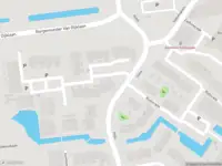 Ambulance met grote spoed naar de Waldhoorn in Capelle aan den IJssel