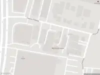 Politie met grote spoed naar de Charles Petitweg in Breda vanwege letsel