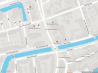 Ambulance met gepaste spoed naar de Stationsstraat in Spijkenisse