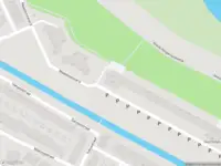 Ambulance met grote spoed naar de Maasboulevard in Spijkenisse