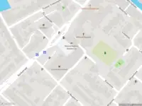 Ambulance met grote spoed naar de Kwintrum in Kwintsheul