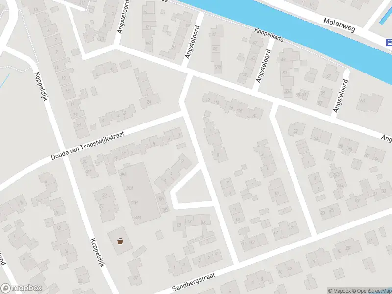 Ambulance met gepaste spoed naar de Van Tuijll Van Serooskerkenstraat in Abcoude