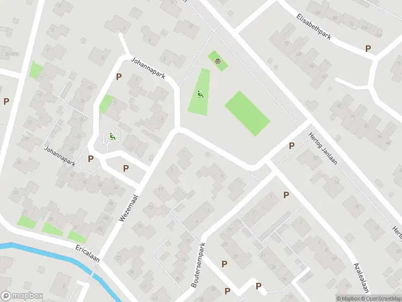 Brandweer met gepaste spoed naar de Wezemaal in Hoeven vanwege wateroverlast