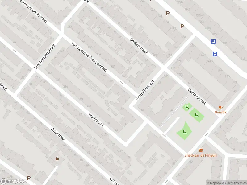 Ambulance met grote spoed naar de Van Leeuwenhoeckstraat in Schiedam