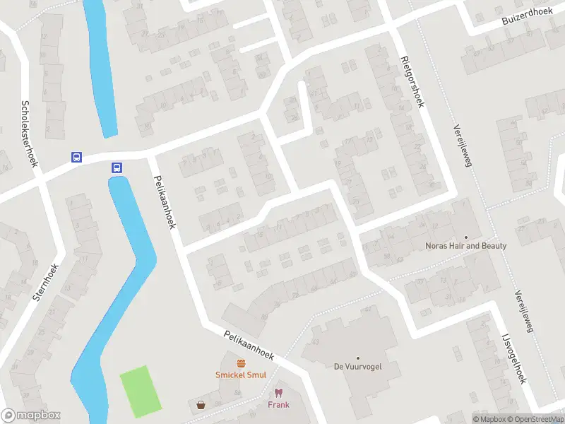 Ambulance met gepaste spoed naar de Ooievaarshoek in Spijkenisse
