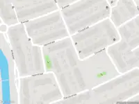 Ambulance met grote spoed naar de Indiapad in Alphen aan den Rijn