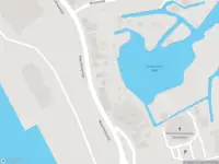 Ambulance met grote spoed naar de West Kinderdijk in Alblasserdam