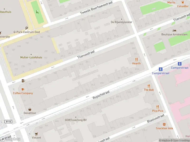 Ambulance met gepaste spoed naar de Boerhaaveplein in Amsterdam