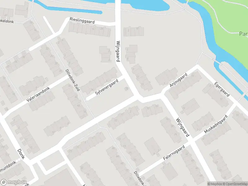 Ambulance met grote spoed naar de Sylvanergaard in Spijkenisse