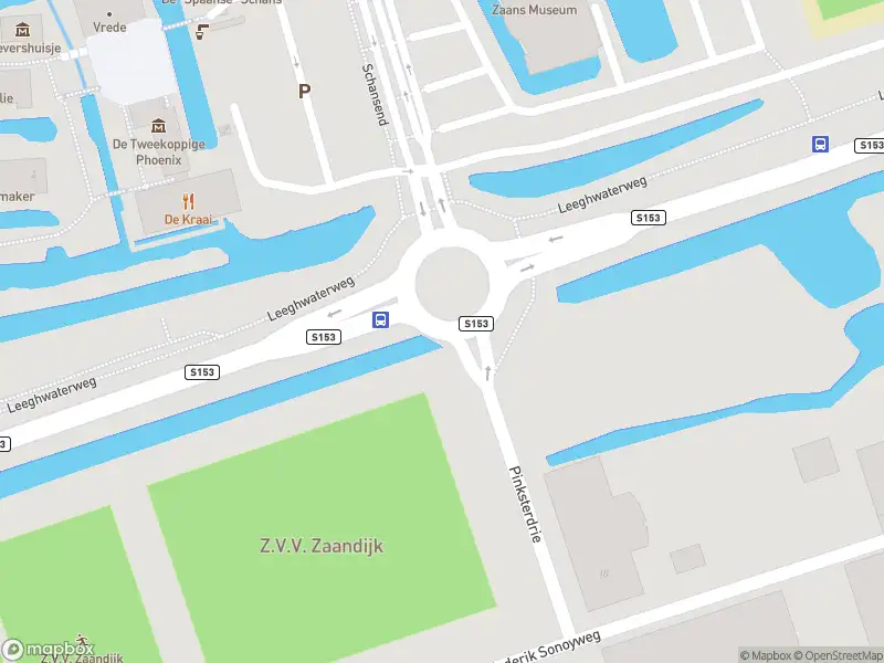 Brandweer met gepaste spoed naar de Leeghwaterweg in Zaandam vanwege stormschade