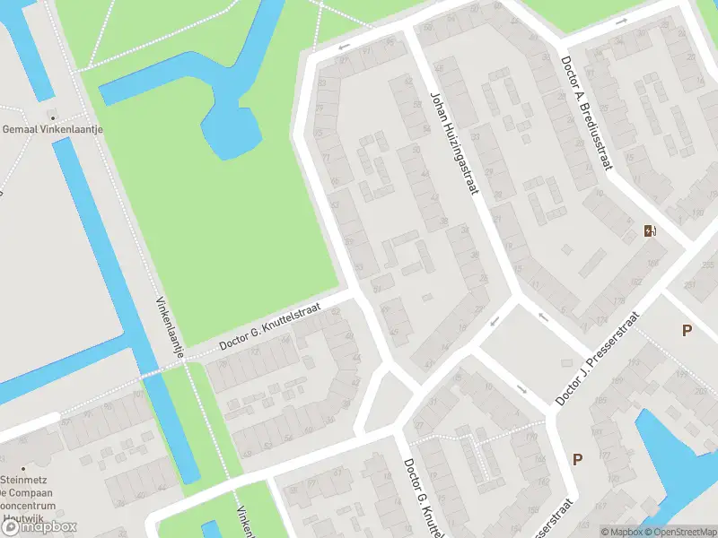 Brandweer met gepaste spoed naar de Dr. G. Knuttelpark in 's-Gravenhage vanwege stormschade