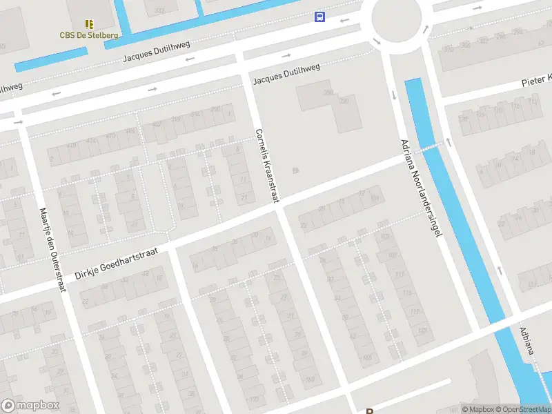 Ambulance met grote spoed naar de Cornelis Kraanstraat in Rotterdam