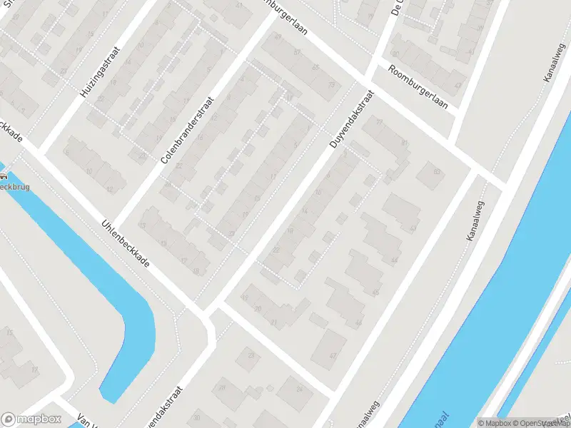 Ambulance met gepaste spoed naar de Duyvendakstraat in Leiden