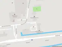 Brandweer met grote spoed naar de Laan van Vollenhove in Zeist vanwege voertuigbrand