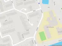 Politie met grote spoed naar de Loefzijde in Groningen vanwege ongeval met letsel