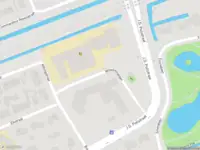 Ambulance met grote spoed naar de Wilhelminalaan in Hoorn