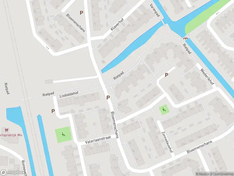 Traumahelikopter met grote spoed naar de Rietpad in Voorhout