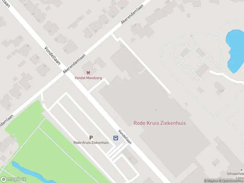 Ambulance met gepaste spoed naar de Vondellaan in Beverwijk