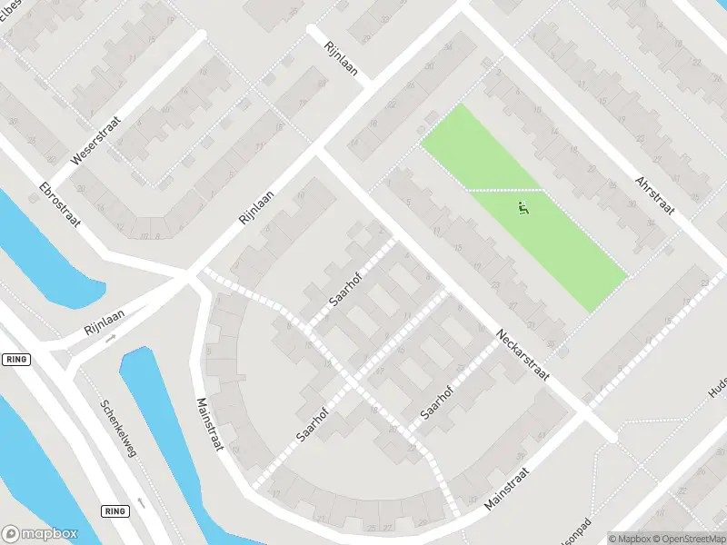 Ambulance met gepaste spoed naar de Saarhof in Spijkenisse