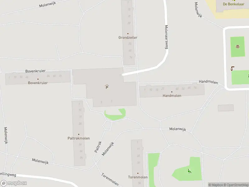 Traumahelikopter met grote spoed naar de Beloegastraat in Amsterdam