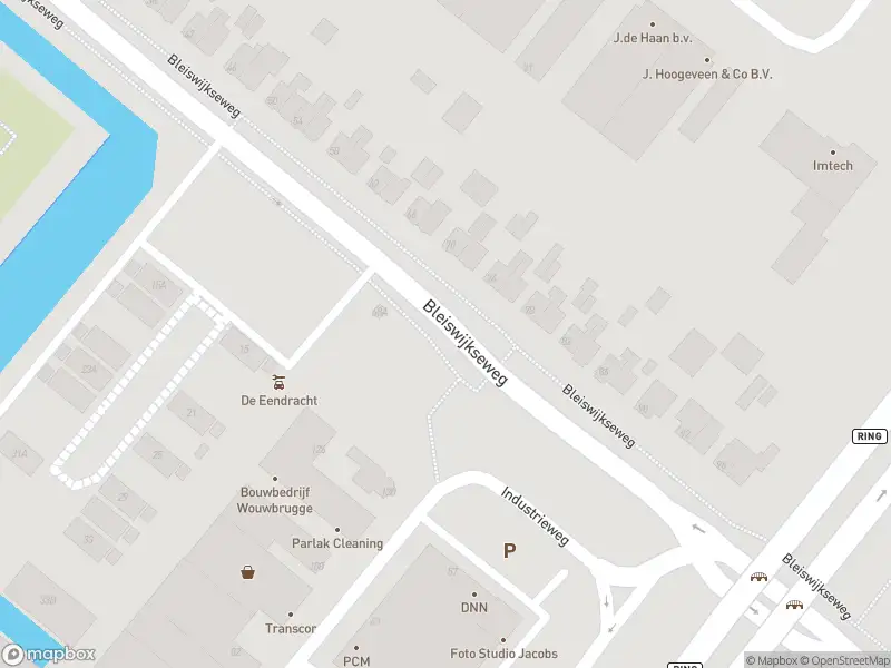 Politie met grote spoed naar de Oostweg in Zoetermeer vanwege ongeval met letsel