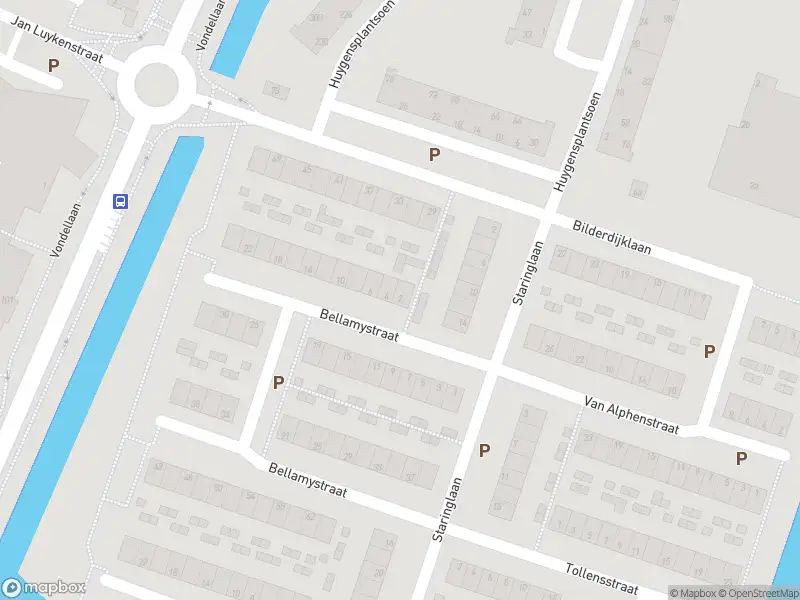 Ambulance met gepaste spoed naar de Bellamystraat in Ridderkerk