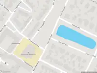 Ambulance met grote spoed naar de Kleijn Barlaken in Heiloo