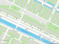 Brandweer met gepaste spoed naar de Keulse Vaart in Diemen