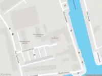 Ambulance met grote spoed naar de Columbusstraat in Vlaardingen