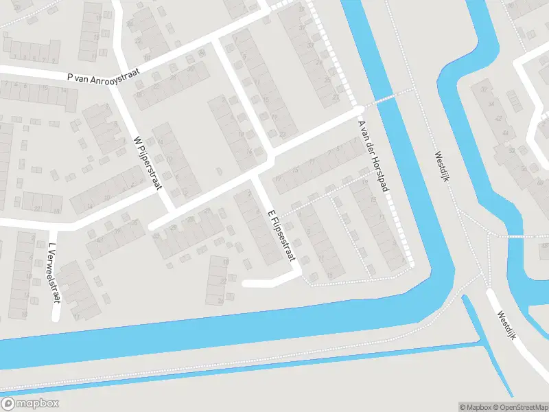 Ambulance met grote spoed naar de E. Flipsestraat in Spijkenisse