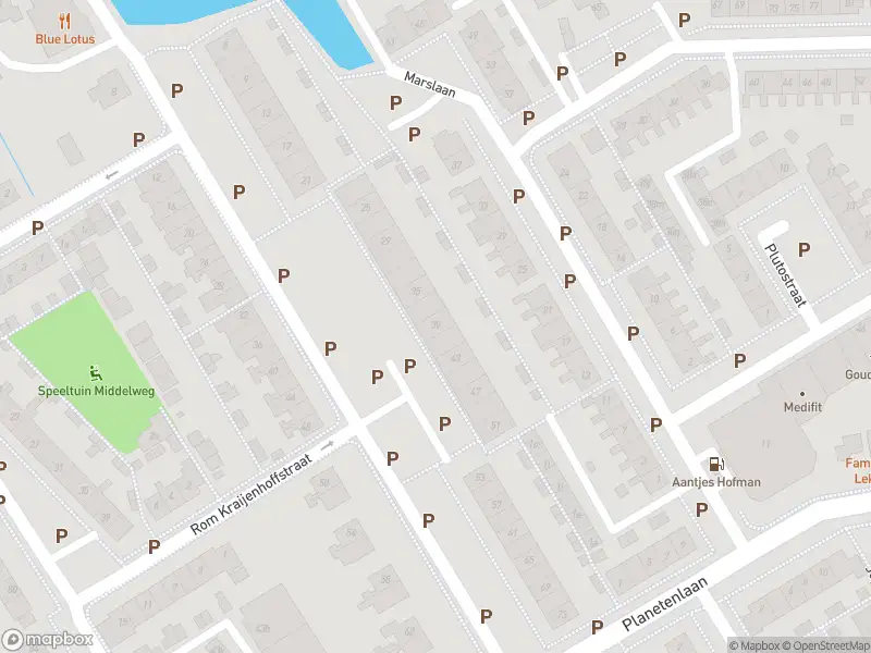 Ambulance met grote spoed naar de Middelweg in Nieuw-Lekkerland