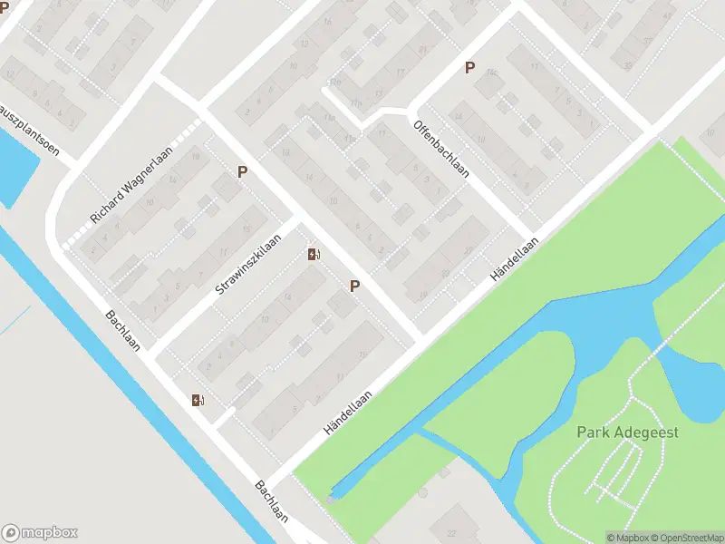 Ambulance met grote spoed naar de Berliozlaan in Voorschoten