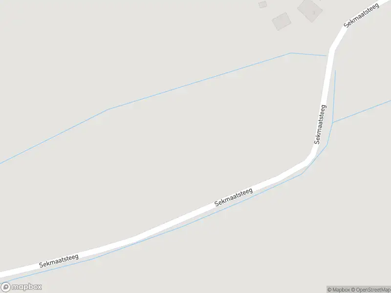 Brandweer met gepaste spoed naar de Sekmaatsteeg in Laren vanwege stormschade