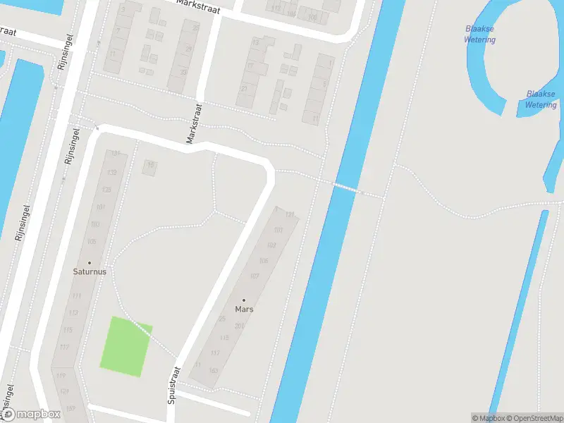 Ambulance met gepaste spoed naar de Spuistraat in Ridderkerk