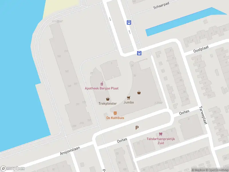 Brandweer met gepaste spoed naar de Vogelaar in Bergen op Zoom vanwege stormschade