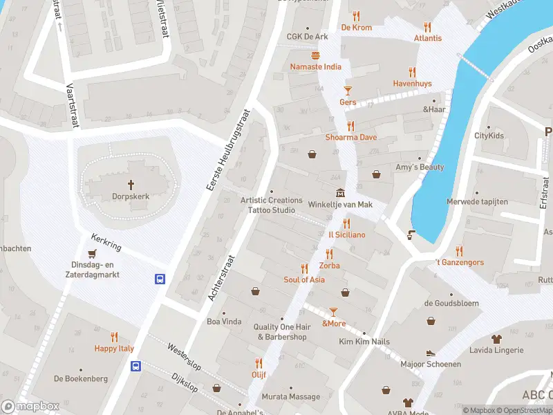 Ambulance met gepaste spoed naar de Torenstraat in Spijkenisse