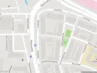 Ambulance met grote spoed naar de Leonora Hellemansstraat in Haarlem