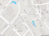 Ambulance met grote spoed naar de Gosewijn van Aemstelstraat in Mijdrecht