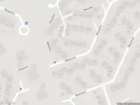 Brandweer met grote spoed naar de Weezenhof in Nijmegen vanwege voertuigbrand