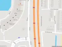 Ambulance met grote spoed naar de Mijlweg in Dordrecht