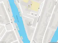 Ambulance met gepaste spoed naar de Delftseveerweg in Vlaardingen