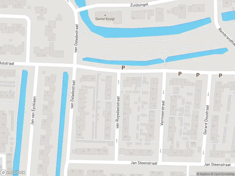 Ambulance met grote spoed naar de Van Ruysdaelstraat in Hazerswoude-Dorp